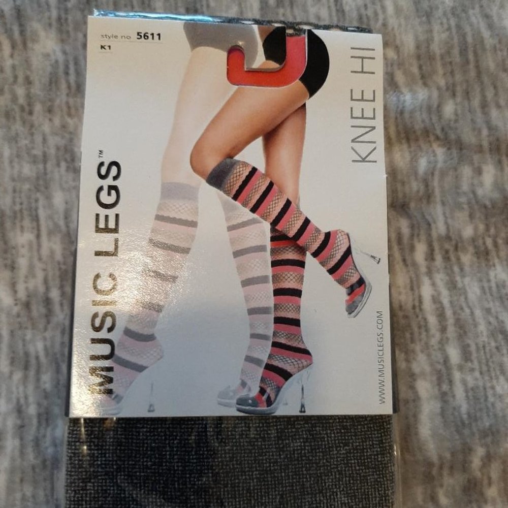 Pink/black knee high mesh and fishnet mixed NWT